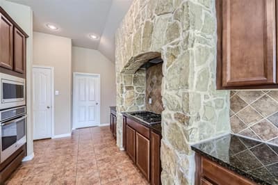5441 Threshing Drive, Fort Worth TX 76179 - Photo 5