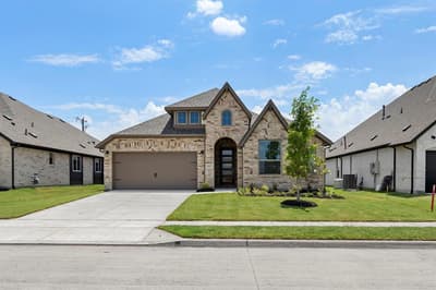 805 Trinity Street, Van Alstyne TX 75495