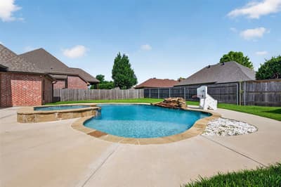 210 Poydras Avenue, Bossier City LA 71111 - Photo 2
