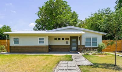 5881 Tracyne Drive, Westworth Village TX 76114
