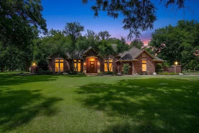 7406 Hampton Drive, Granbury TX 76049