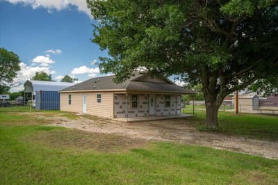 503 E Sanger Street, Celeste TX 75423 - Photo 3