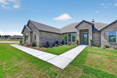 409 McAlpine, Springtown TX 76023