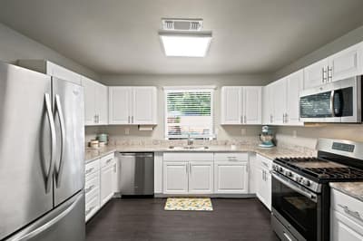 1001 N Carroll Boulevard, Denton TX 76201 - Photo 3