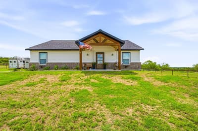 930 County Road 161 Road, Stephenville TX 76401 - Photo 2