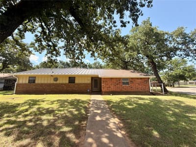 2900 SE 6th Street SE, Mineral Wells TX 76067
