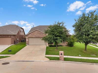 2400 Canyon Wren Lane, Fort Worth TX 76244