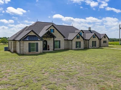 351 Private Road 3205, Bridgeport TX 76426