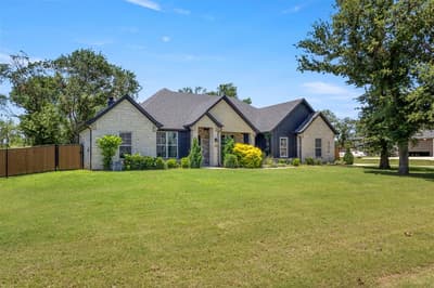 904 Taylor Branch, Springtown TX 76082
