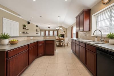 13335 Roadster Drive, Frisco TX 75033 - Photo 5