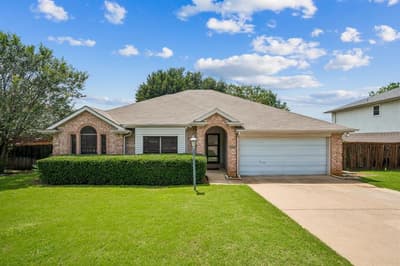 2612 Fountainview Drive, Corinth TX 76210