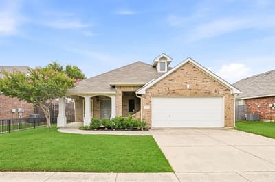 6532 Fairview Drive, Watauga TX 76148