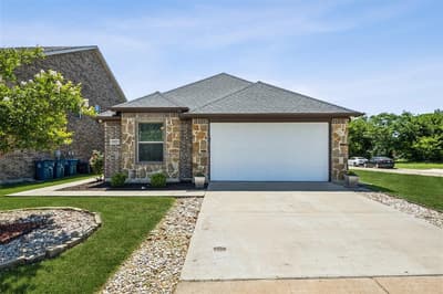 2405 La Costa Drive, Rowlett TX 75088 - Photo 2