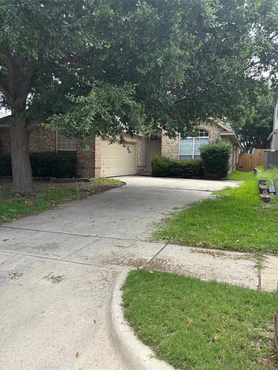 5012 Woodmeadow Drive, Fort Worth TX 76135
