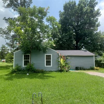 1309 S 5th Street, Bonham TX 75418