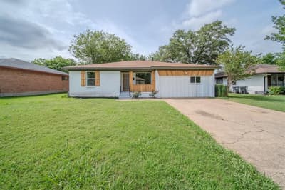 6734 Seco Boulevard, Dallas TX 75217