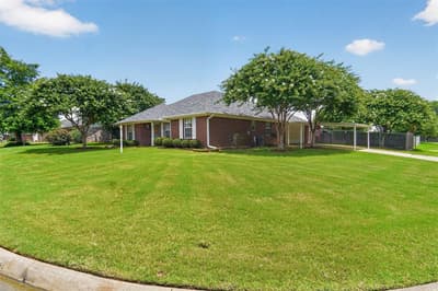 145 48th Street SE, Paris TX 75462