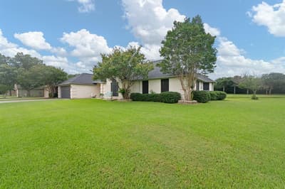 24068 Stonewood Drive, Whitney TX 76692 - Photo 4