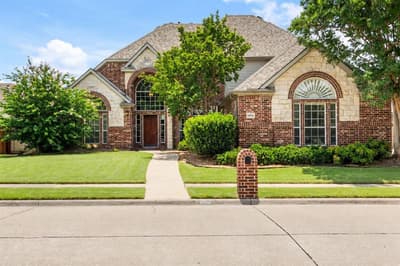 5904 Crestberry Lane, Sachse TX 75048
