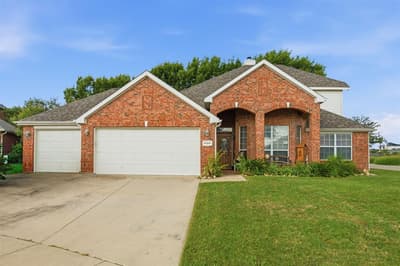 8100 Yucatan Court, Arlington TX 76002