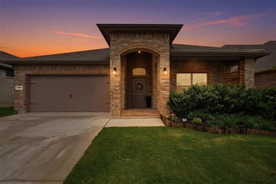 2220 Dyre Drive, Haslet TX 76052