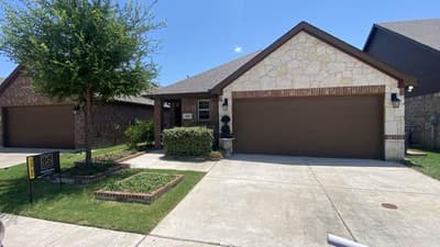 128 Morgan Drive, Red Oak TX 75154