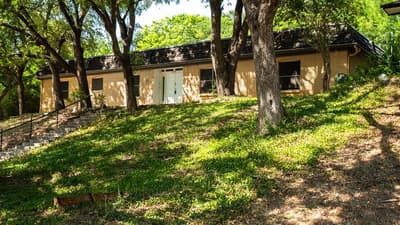 605 Blue Lake Drive, Fort Worth TX 76103