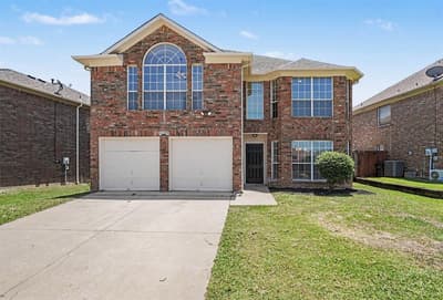 1125 Highland Station Drive, Saginaw TX 76131