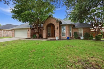 1109 Brook Arbor Drive, Mansfield TX 76063 - Photo 3