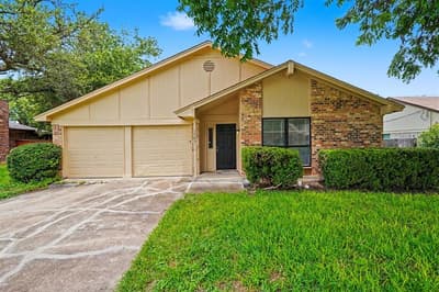 1405 Trammell Drive, Benbrook TX 76126