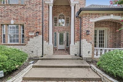 195 Chaucer Court, Coppell TX 75019 - Photo 4