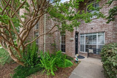 819 Canal Street, Irving TX 75063