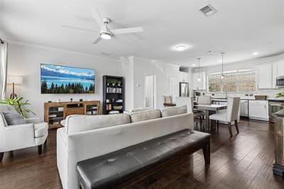 2700 Club Ridge Drive # 22, Lewisville TX 75067