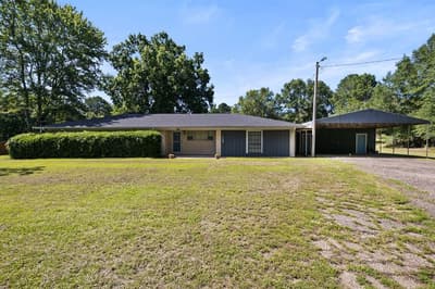 119 Billy Daniels, Mount Pleasant TX 75455