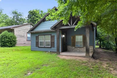 818 W Elm Street, Denison TX 75020