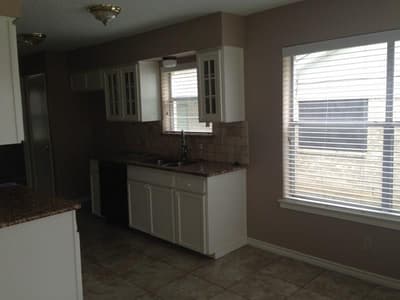 1608 Glenhill Lane, Lewisville TX 75077 - Photo 5