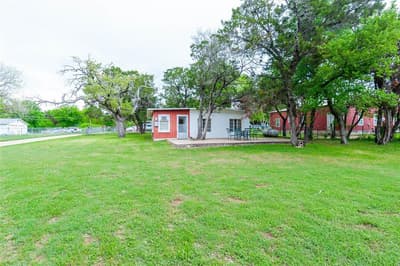 137 Center Loop, Whitney TX 76692 - Photo 3