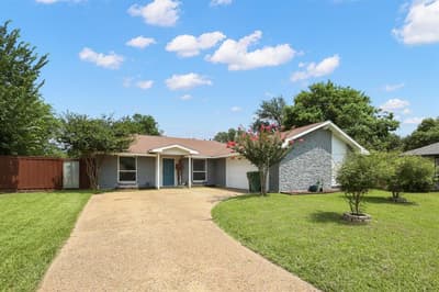 913 Heritage Circle, Garland TX 75043