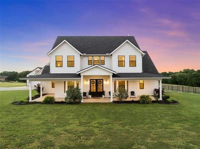 252 Austin Hines Drive, China Spring TX 76633
