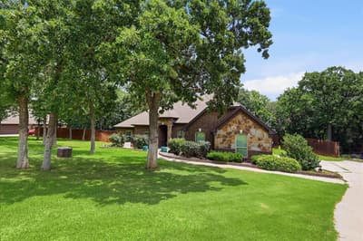 145 Foxpointe Circle, Weatherford TX 76087 - Photo 5