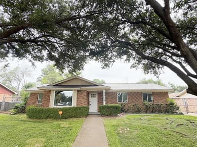 4909 Loch Lomond Drive, Waco TX 76710 - Photo 2