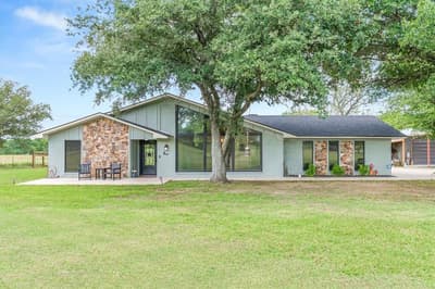 362 Vz County Road 3404, Wills Point TX 75169