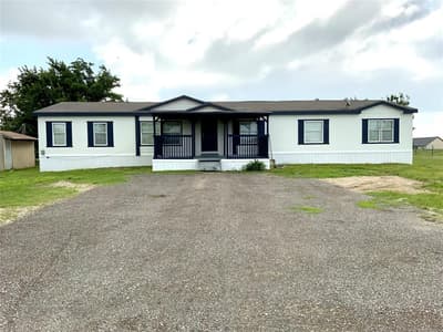 801 County Road 213, Venus TX 76084