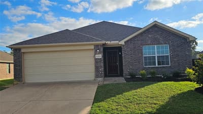 8304 Mossberg Drive, Arlington TX 76002
