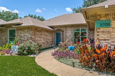 3709 Fieldcrest Lane, Bedford TX 76021