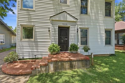 1325 W Main Street, Denison TX 75020 - Photo 2