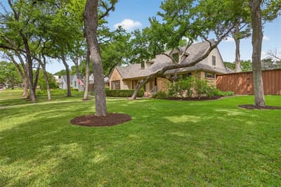6811 Bradbury Lane, Dallas TX 75230 - Photo 4