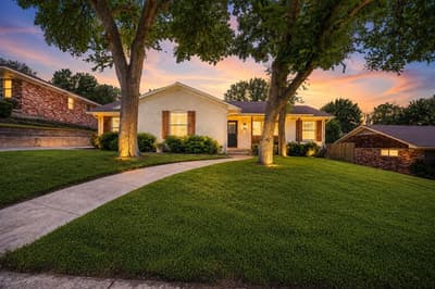 2341 Pinebluff Drive, Dallas TX 75228