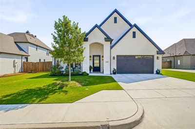 1349 Crown Valley Drive, Weatherford TX 76087
