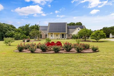 900 Hickey Court, Granbury TX 76049